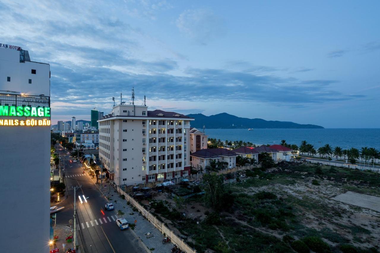 Haya Hotel Beach Da Nang Exterior foto